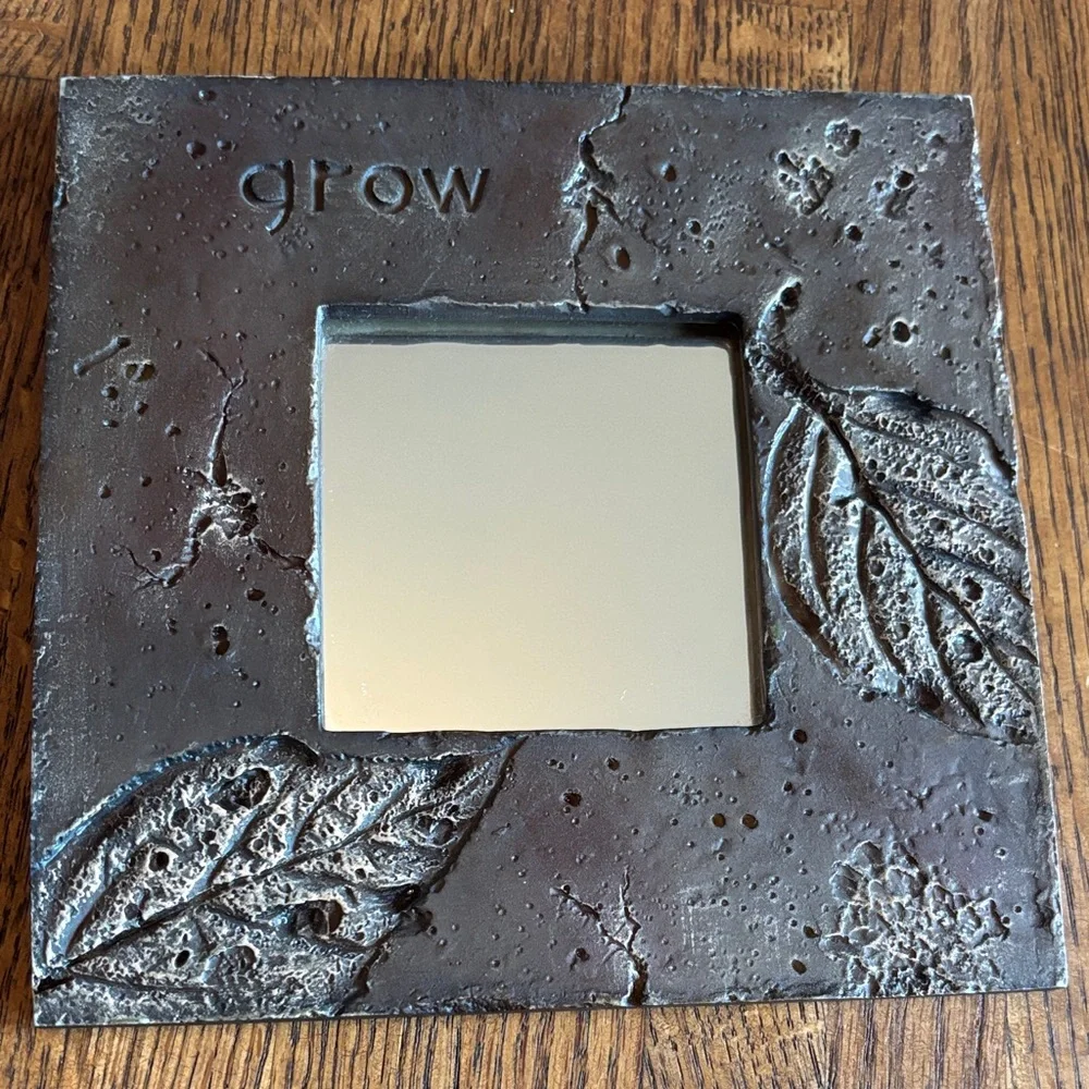 Rustic Brown Leaf GROW Design Wall Mirror 🪴
